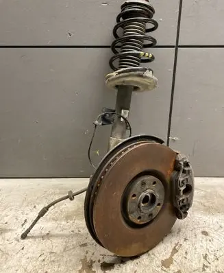 Citroen DS5 Front wheel hub spindle knuckle
