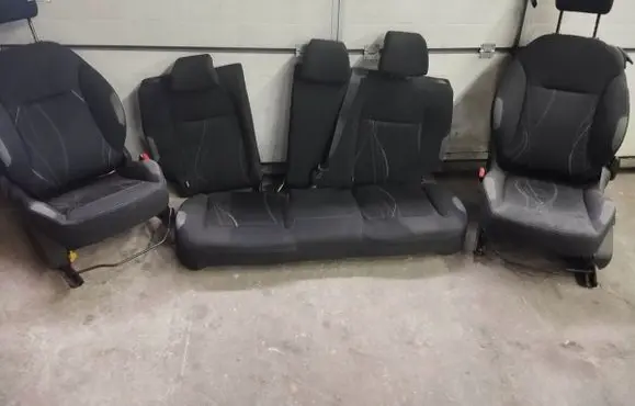 Peugeot 3008 I Seat set 
