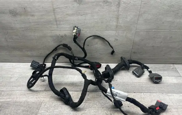 Jaguar XF X250 Front door wiring loom 9X2314B121 12107674