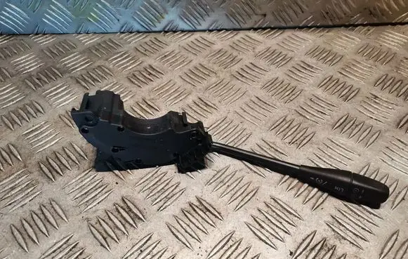 Mercedes-Benz E W211 Cruise control switch A0085452524 0085452524