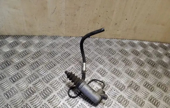 Audi 100 S4 C4 Clutch slave cylinder 4A0721261