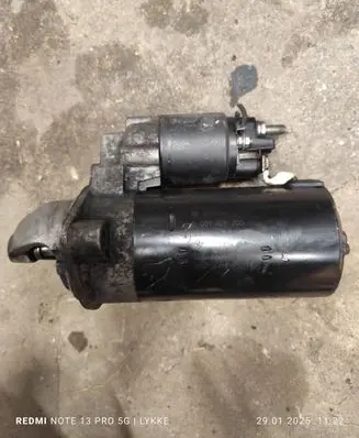 BMW 5 E39 Starter motor 7785691 0001109200
