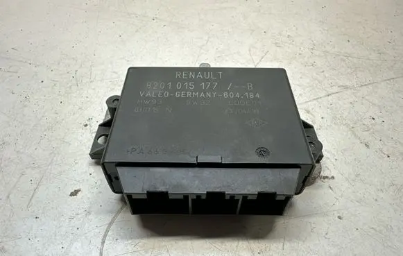 Renault Master III Parking PDC control unit/module 8201015177