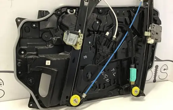Mercedes-Benz EQE v295 Front door electric window regulator 