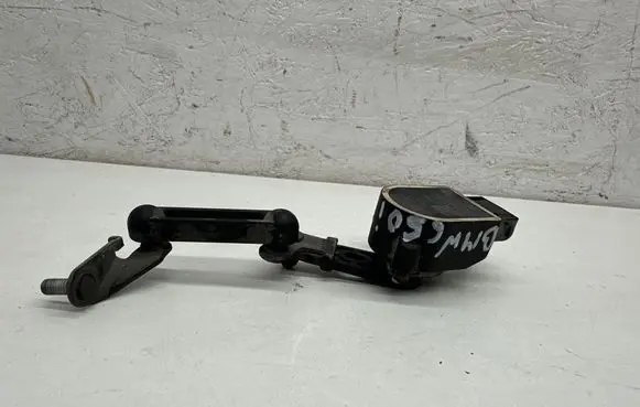 BMW 6 F06 Gran coupe Headlight/headlamp level sensor 686084301 25916010 ABE52150