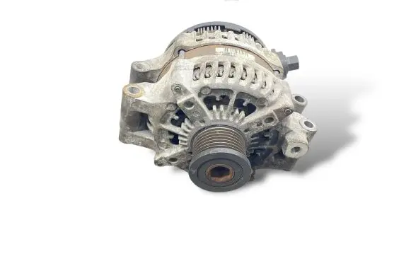 BMW 3 E90 E91 Generator/alternator 755046802 T042106021 7550468