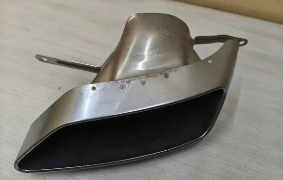 Audi A4 S4 B9 8W Muffler ending 8W0253825L
