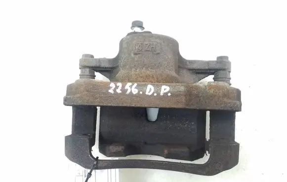 Lexus IS III XE30 Front brake caliper 4775053060