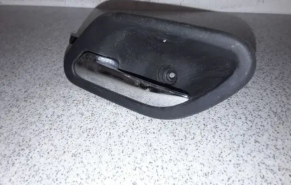 BMW 5 E39 Front door interior handle 8125513
