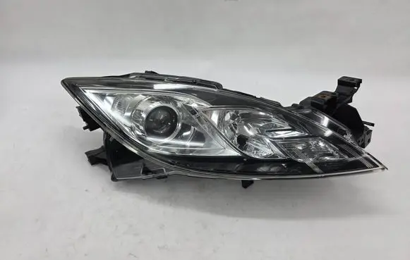 Mazda 6 Headlight/headlamp GS1E51030