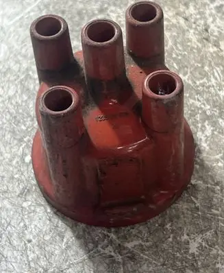 Volkswagen Golf II Spark distributor cap 1235522370