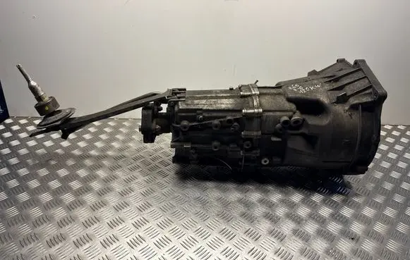 BMW 5 E60 E61 Manual 6 speed gearbox 1069401058