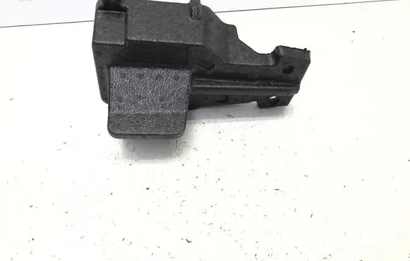 Volvo XC40 Rear bumper foam support bar 32227938