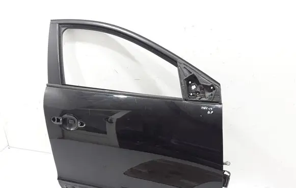 Door (2 Door Coupe)