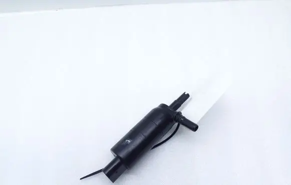 BMW 3 F30 F35 F31 Headlight washer pump 7217792 67127217792
