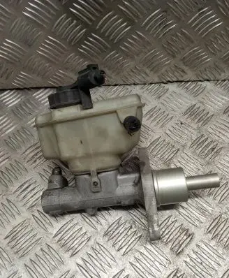 Volkswagen Golf V Master brake cylinder 1K1611301C