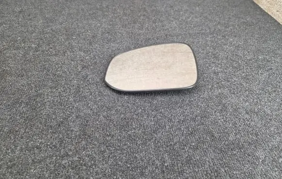 Toyota Hilux VIII Wing mirror glass G582 SR1300