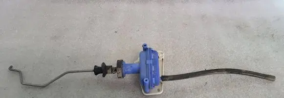 Audi 100 200 5000 C3 Central locking vacuum pump 