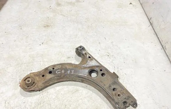 Volkswagen Golf IV Front lower control arm/wishbone
