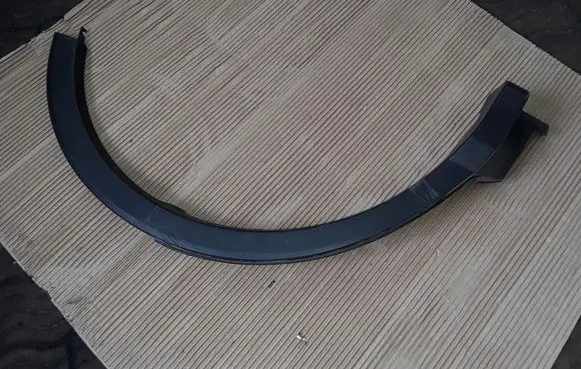 Toyota RAV 4 (XA40) Rear arch trim 7560642130