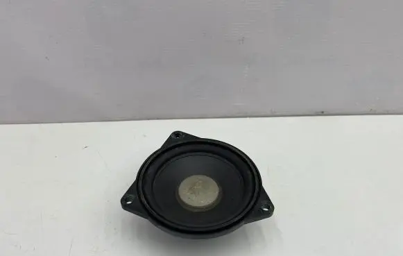 BMW 4 F36 Gran coupe Panel speaker 9368383 8927016802A 61928910