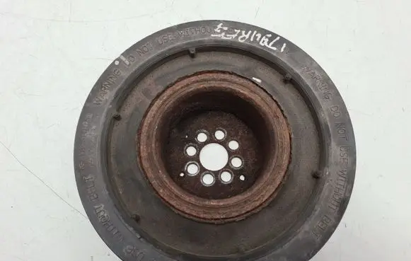 Volkswagen Touareg I Crankshaft pulley 057105251D