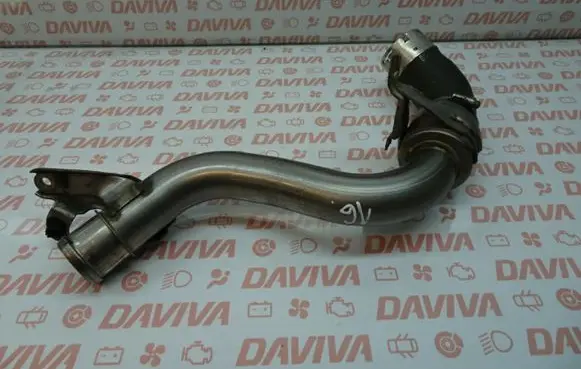 Opel Vivaro Intercooler hose/pipe 144605145R