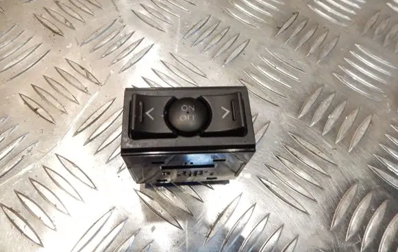 Lexus IS 220D-250-350 Cruise control switch 15A984 2363