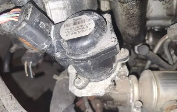 Citroen C4 I Picasso EGR valve 9672880080 v29006980
