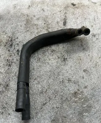 Audi A3 S3 8P Engine coolant pipe/hose 1K0122447T