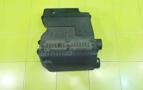 Fiat 500 Air filter box 51818268 XP241