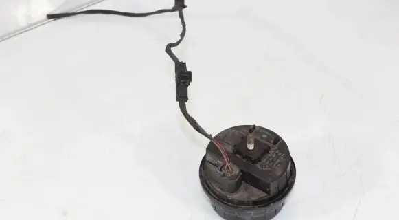 BMW 5 F10 F11 Alarm system siren 9198581 63945210 361105