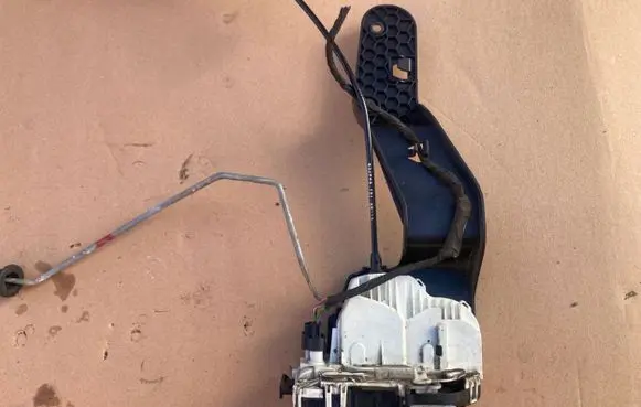 Jeep Grand Cherokee Front door lock P04589924AF