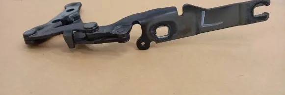 BMW Z4 E85 E86 Engine bonnet/hood hinges 7016171