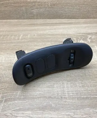 Renault Espace III Headlight level height control switch 8025300995