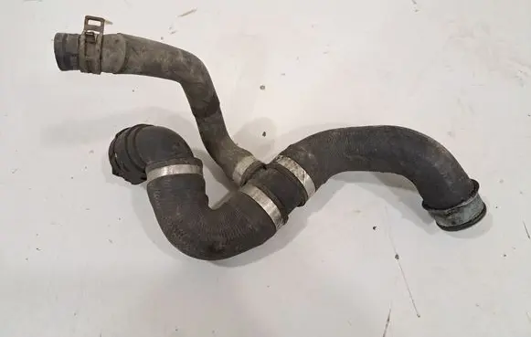 Mercedes-Benz S C217 Engine coolant pipe/hose A2225014891