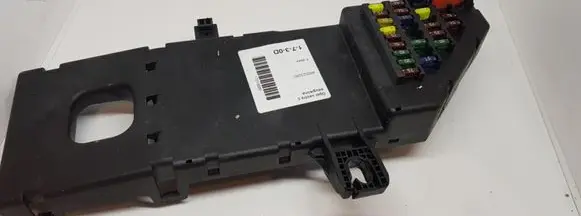 Opel Vectra C Fuse module 460023260