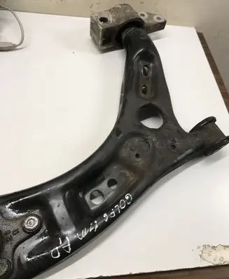 Volkswagen Golf Plus Front lower control arm/wishbone