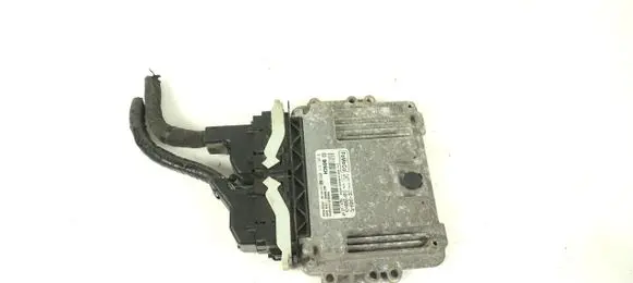Ford Fiesta Engine control unit/module ECU 0261S11053 GHC1