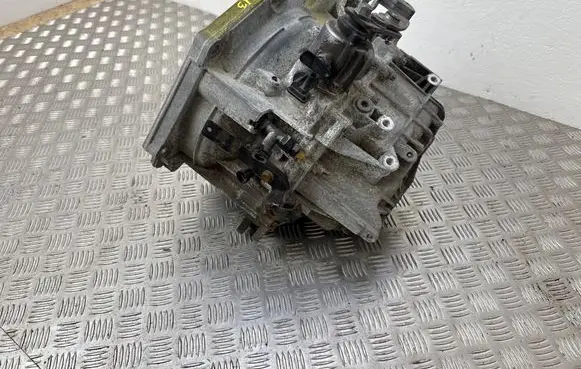 Opel Mokka Manual 6 speed gearbox 55568208