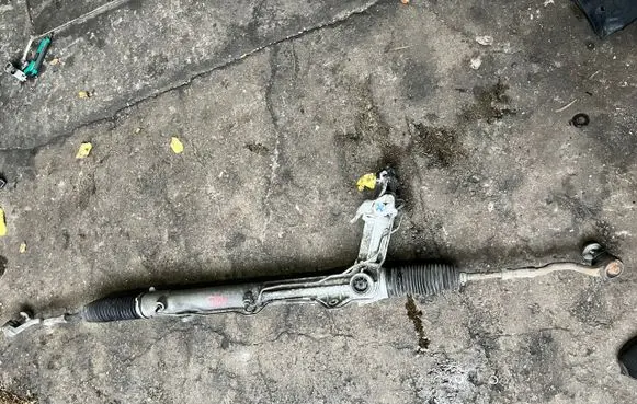 BMW X5 E70 Steering rack 6771416