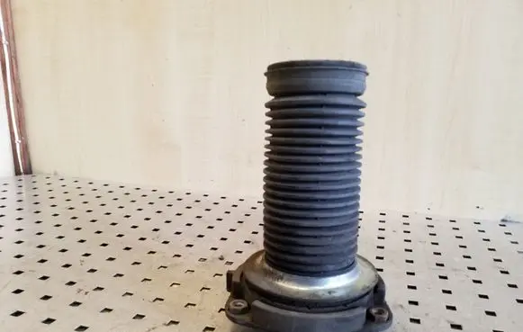 Volkswagen Touran I Front upper strut mount 1KD412331A 6N0413175A