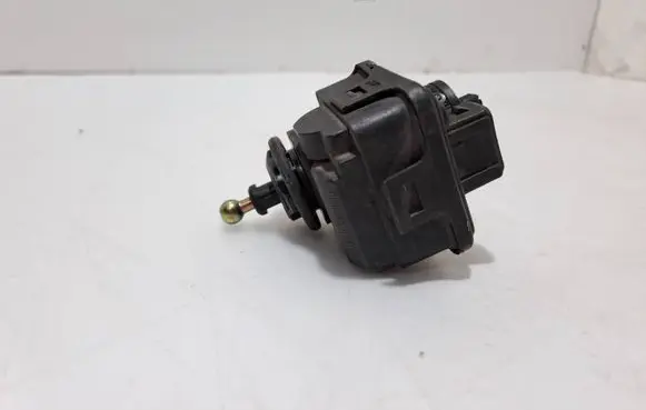 Volvo S70 V70 V70 XC Headlight level adjustment motor 9169313