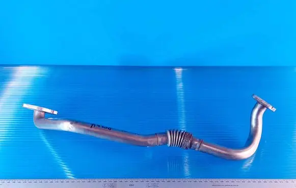 Audi A4 S4 B8 8K EGR valve line/pipe/hose 03G131521AK