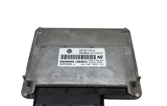 Volkswagen Touareg I Transfer box differential control unit 0AD927755AJ H16S0100 5WP22084