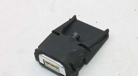 Hyundai i30 Windshield/windscreen camera 95740S0100