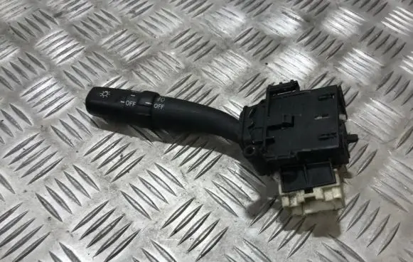 Toyota Corolla Verso AR10 Indicator stalk 8414005110 84140-05110