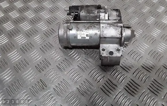 BMW 4 F32 F33 Starter motor 8570846 4380000492