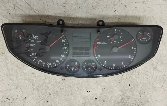 Audi A4 S4 B5 8D Speedometer (instrument cluster) 8D0919861D 110008885002