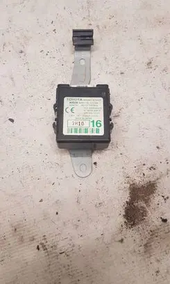 Toyota Prius (XW20) Door control unit/module 8999147030